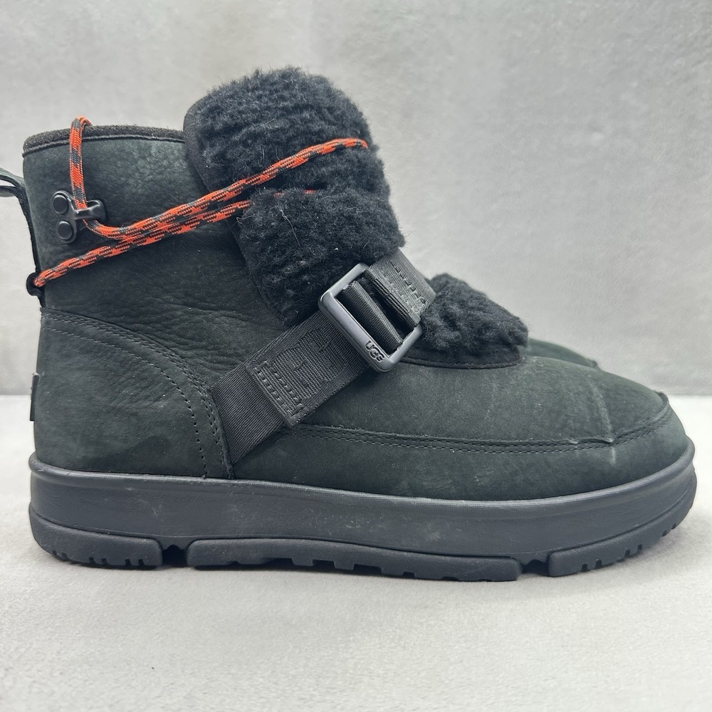 Womens Size 8.5 UGG Classic Weather Hiker Boot Black Suede Wool Lined Waterproof
